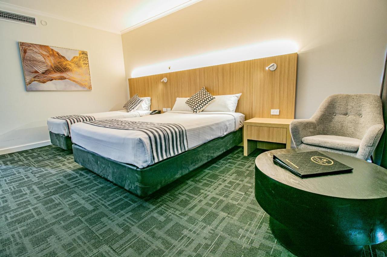 Absolute Beachfront Opal Cove Resort Korora Exteriör bild