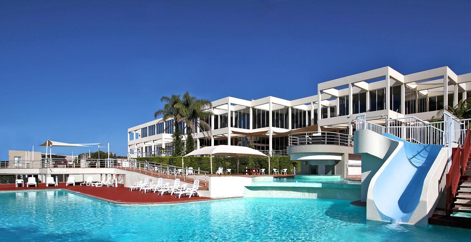 Absolute Beachfront Opal Cove Resort Korora Exteriör bild