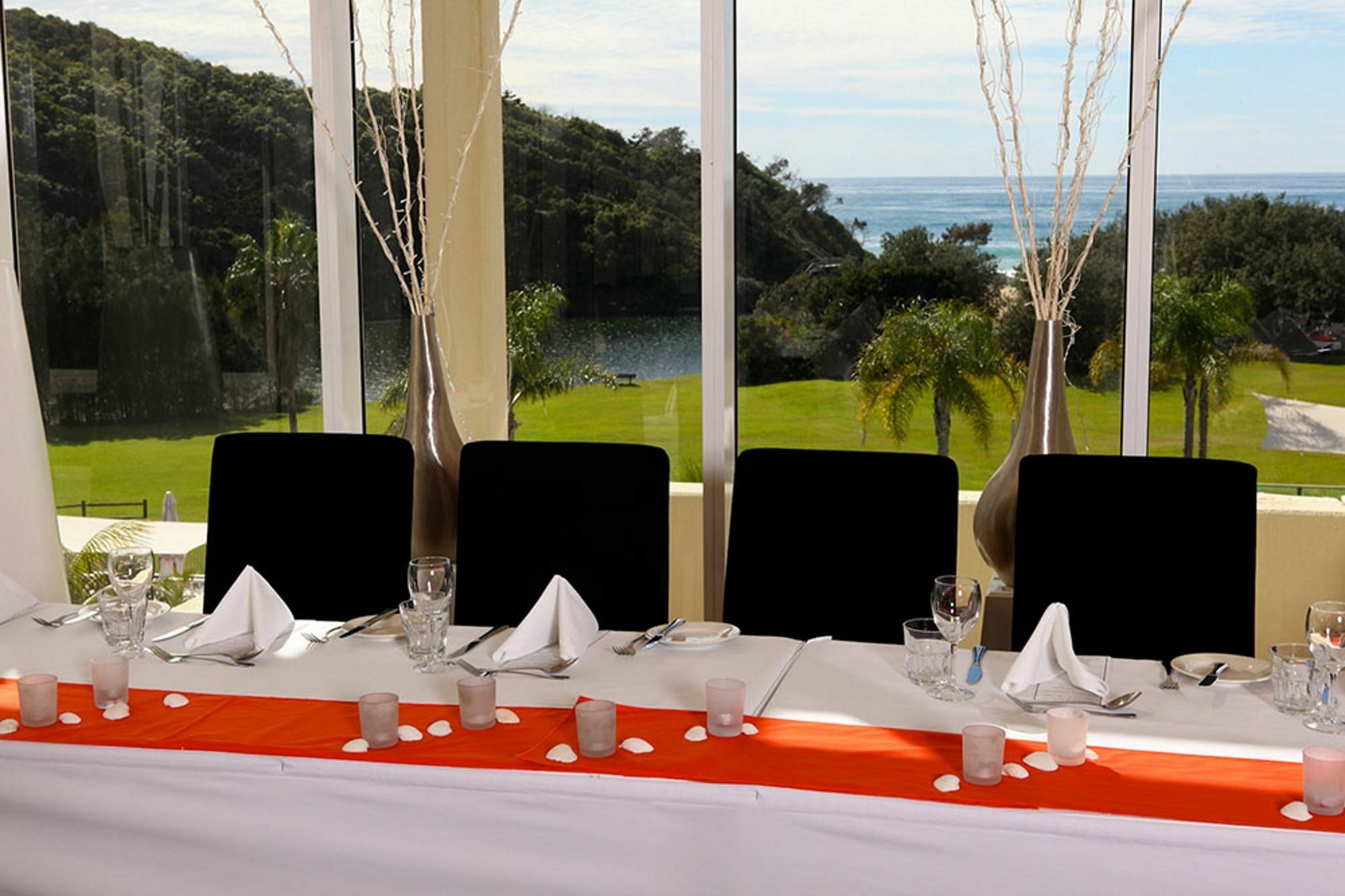 Absolute Beachfront Opal Cove Resort Korora Exteriör bild